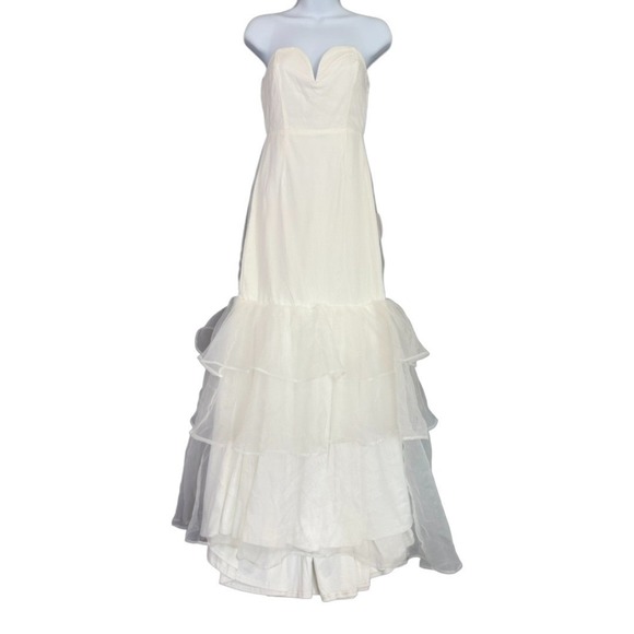 Lulus White Strapless Mermaid Wedding/Formal Dress Tiered Ruffle Gown Small NWT - Picture 6 of 15